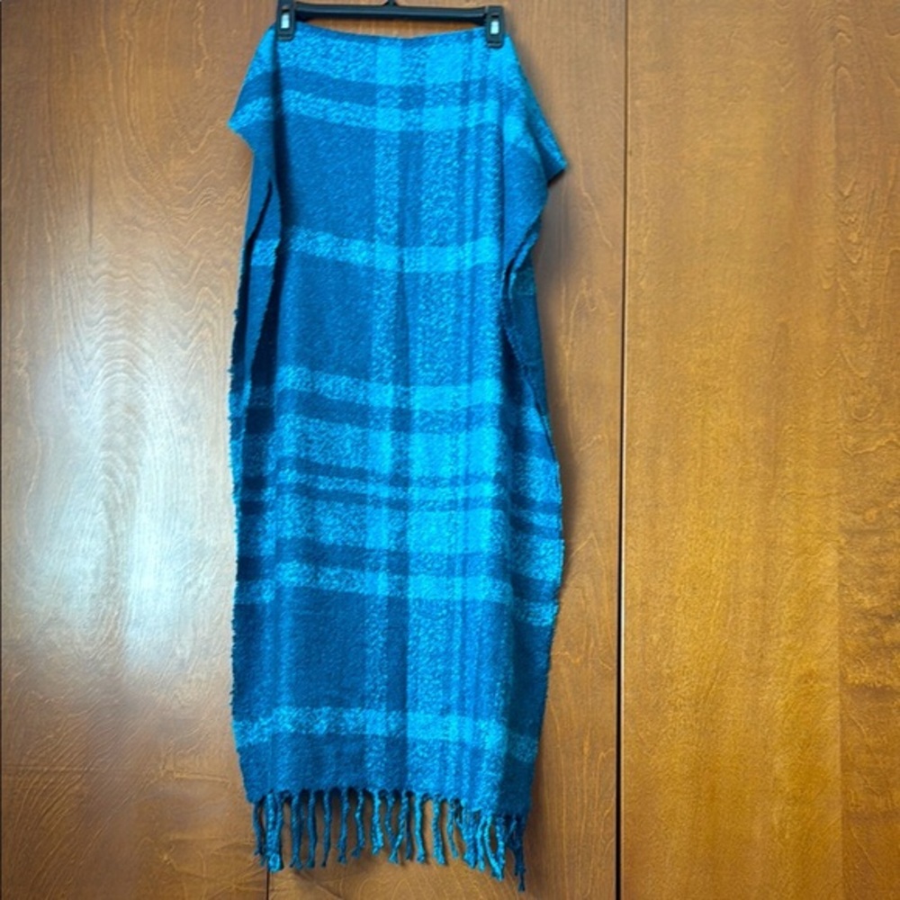 Teal Blue Plaid Fringe Scarf/Wrap/Shawl EUC